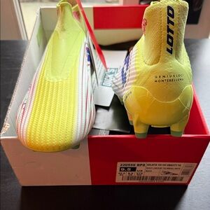 Lotto Men's Solista 100 VIII Gravity FG Soccer Cleats - Size 9.5 - New With Tags